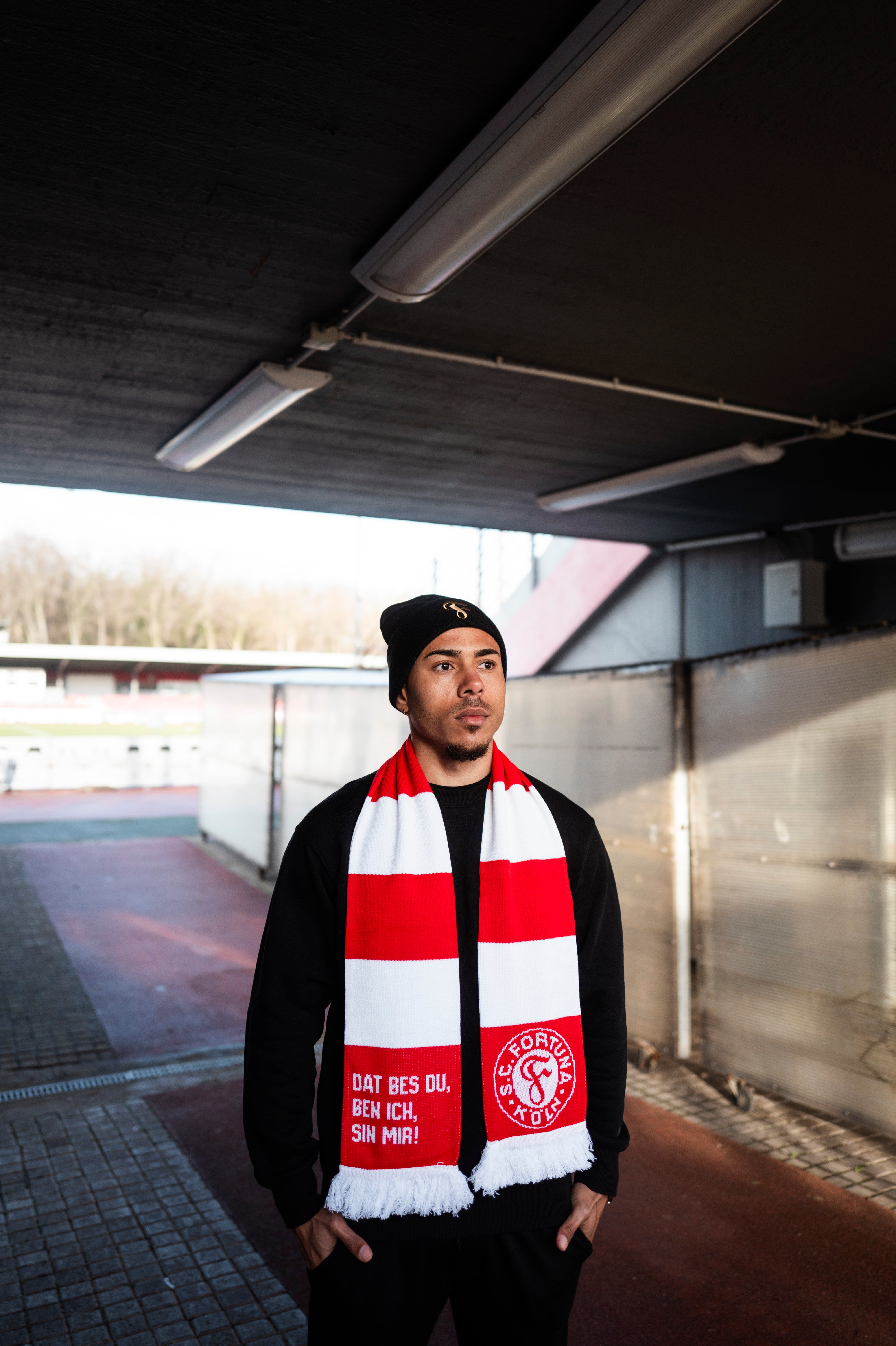 Beanie goldenes F