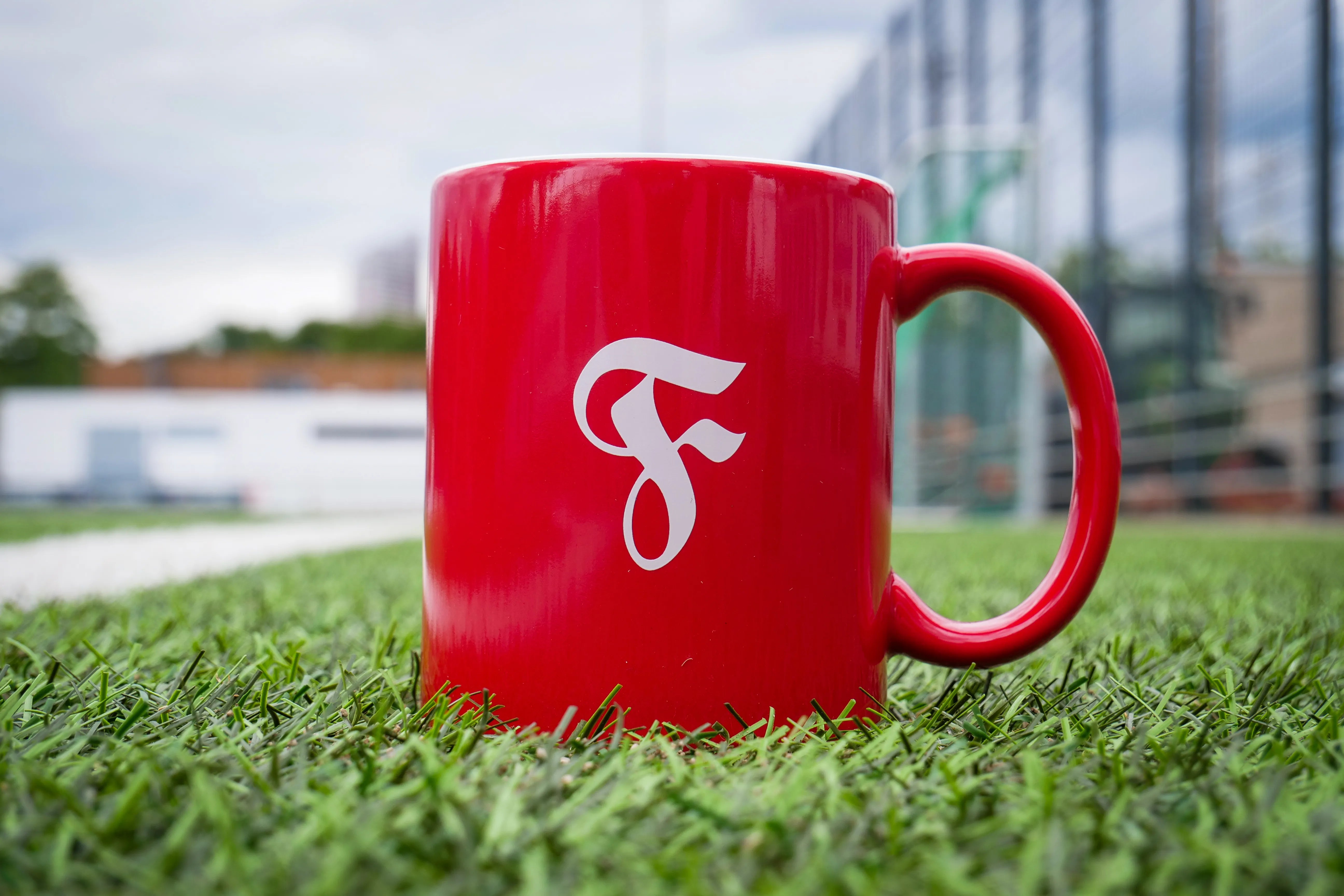 Tasse F